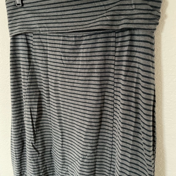 Carve Designs Skirt - Picture 2 of 5